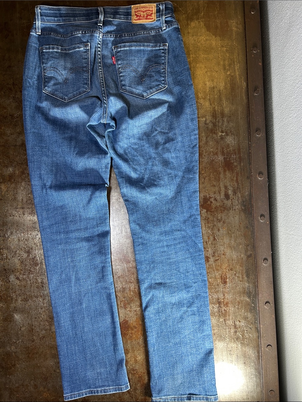 Levi’s 525 “The Perfect Waist” Straight Women's Blue Denim Jeans Size 4 27x30 - Picture 2 of 8